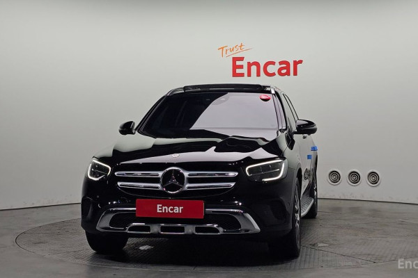 2021 Mercedes-Benz GLC с пробегом 72 808 км