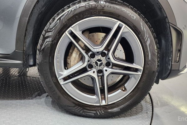 2021 Mercedes-Benz GLC с пробегом 49 015 км