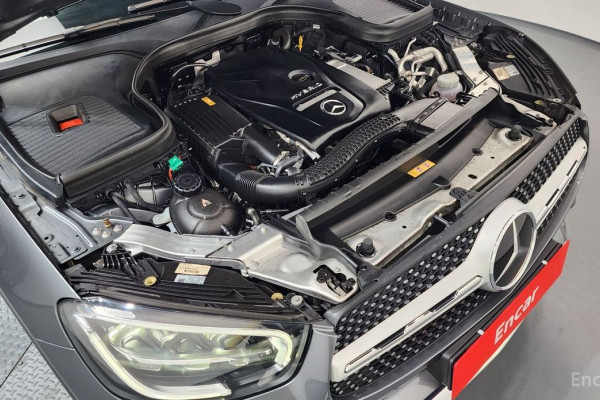 2021 Mercedes-Benz GLC с пробегом 49 015 км