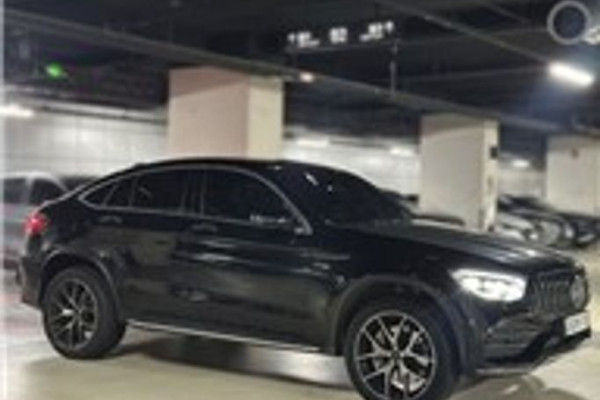 2022 Mercedes-Benz GLC с пробегом 44 024 км