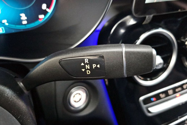 2021 Mercedes-Benz GLC с пробегом 72 808 км