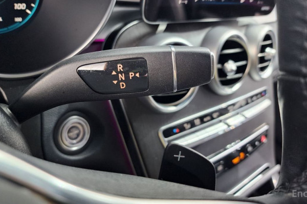 2021 Mercedes-Benz GLC с пробегом 49 015 км