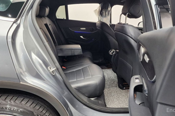 2021 Mercedes-Benz GLC с пробегом 49 015 км