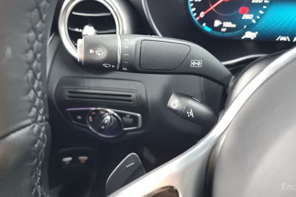 2021 Mercedes-Benz GLC с пробегом 49 015 км