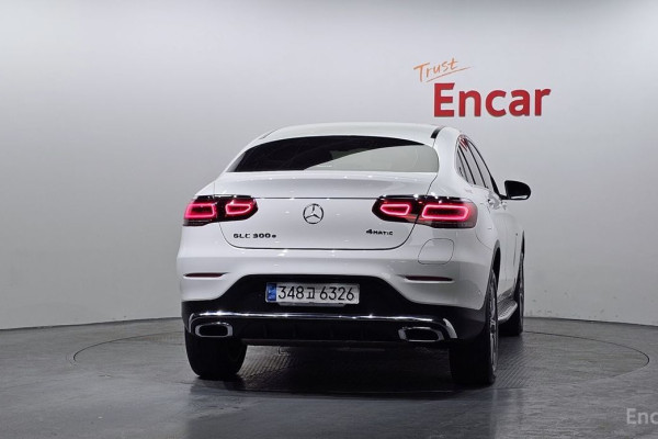 2021 Mercedes-Benz GLC с пробегом 80 736 км