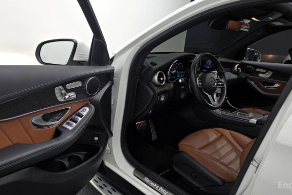 2022 Mercedes-Benz GLC с пробегом 48 032 км