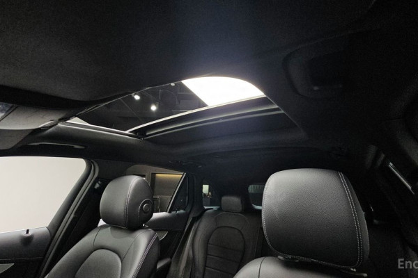 2021 Mercedes-Benz GLC с пробегом 72 808 км