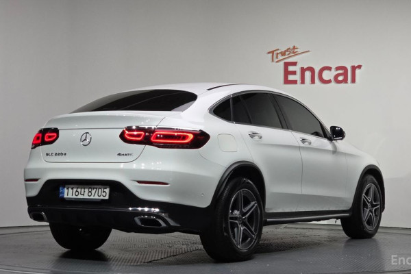 2022 Mercedes-Benz GLC с пробегом 86 459 км