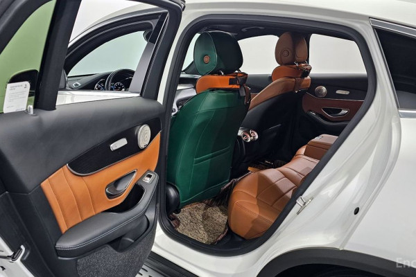 2021 Mercedes-Benz GLC с пробегом 80 736 км