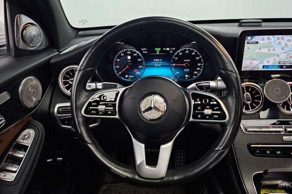2021 Mercedes-Benz GLC с пробегом 80 736 км