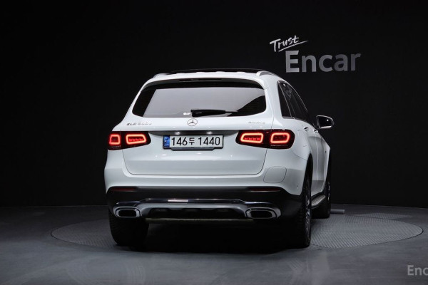 2021 Mercedes-Benz GLC с пробегом 78 625 км