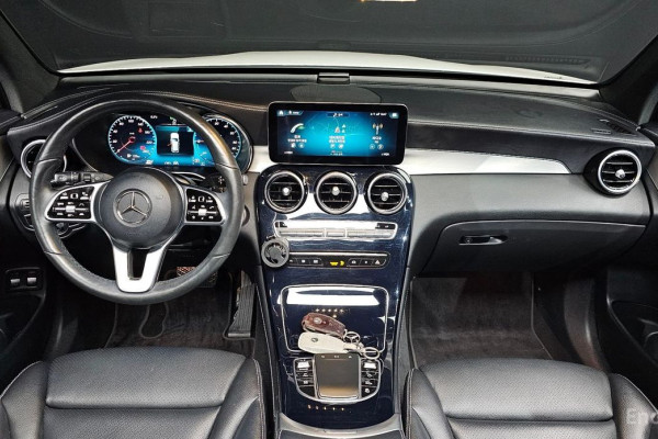 2021 Mercedes-Benz GLC с пробегом 78 625 км