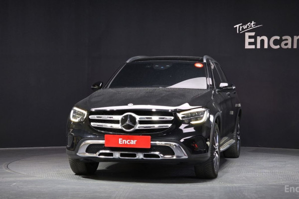 2021 Mercedes-Benz GLC с пробегом 124 826 км