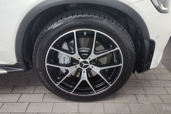 2022 Mercedes-Benz GLC с пробегом 45 244 км