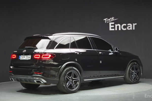 2022 Mercedes-Benz GLC с пробегом 57 177 км