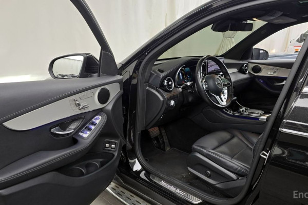 2021 Mercedes-Benz GLC с пробегом 124 826 км