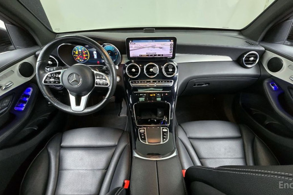 2021 Mercedes-Benz GLC с пробегом 124 826 км