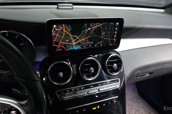 2022 Mercedes-Benz GLC с пробегом 58 929 км