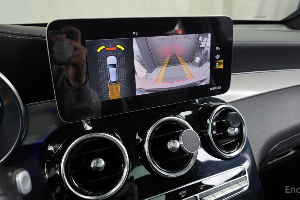 2021 Mercedes-Benz GLC с пробегом 124 826 км