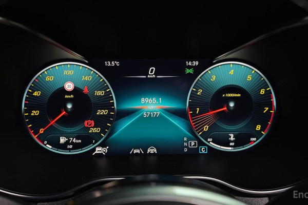 2022 Mercedes-Benz GLC с пробегом 57 177 км