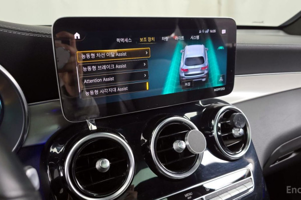 2021 Mercedes-Benz GLC с пробегом 124 826 км