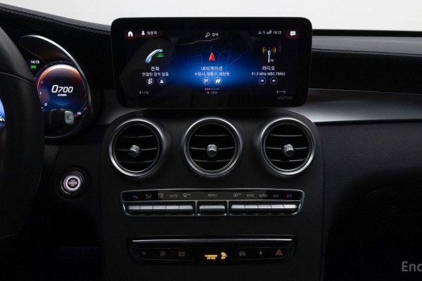 2021 Mercedes-Benz GLC с пробегом 58 758 км