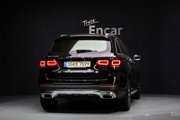 2021 Mercedes-Benz GLC с пробегом 71 884 км