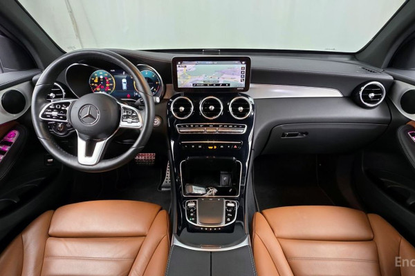 2021 Mercedes-Benz GLC с пробегом 71 884 км