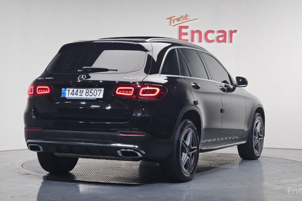 2022 Mercedes-Benz GLC с пробегом 49 520 км