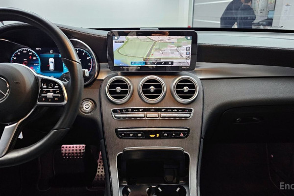 2022 Mercedes-Benz GLC с пробегом 53 967 км