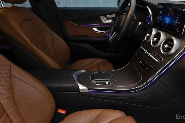 2021 Mercedes-Benz GLC с пробегом 58 758 км