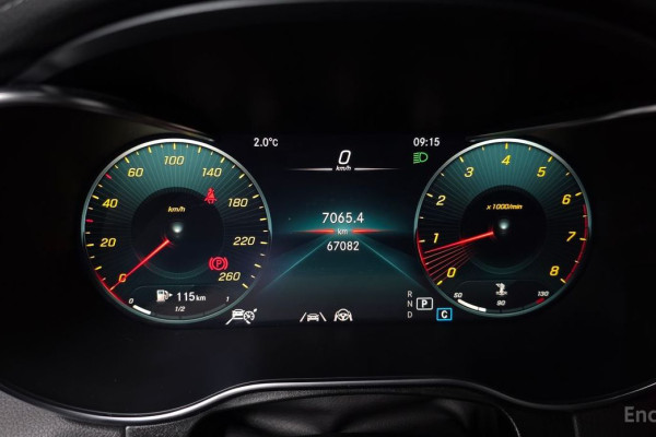 2022 Mercedes-Benz GLC с пробегом 67 082 км