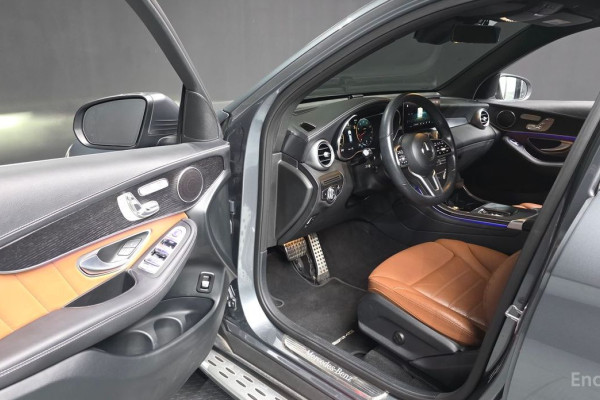 2022 Mercedes-Benz GLC с пробегом 67 082 км