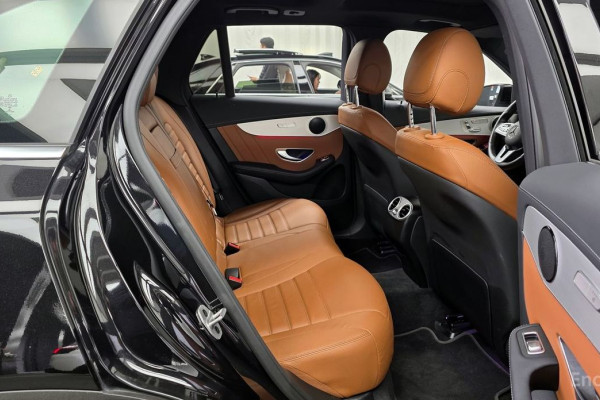 2021 Mercedes-Benz GLC с пробегом 71 884 км