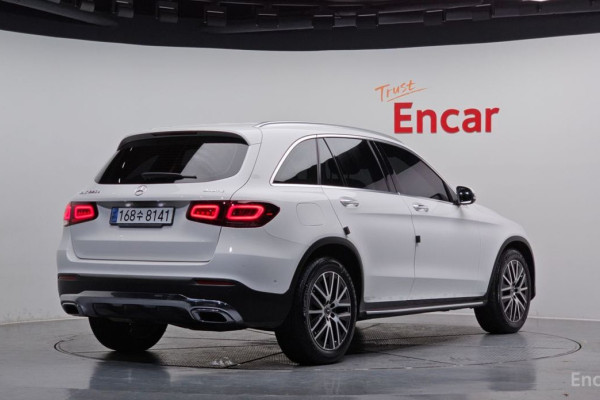 2021 Mercedes-Benz GLC с пробегом 87 312 км