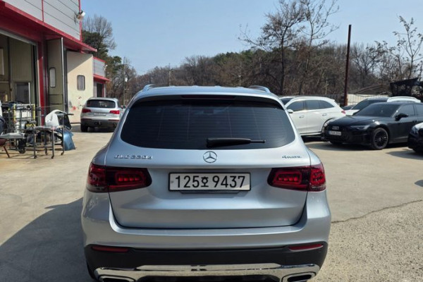 2022 Mercedes-Benz GLC с пробегом 62 328 км