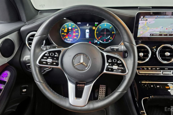 2021 Mercedes-Benz GLC с пробегом 71 884 км