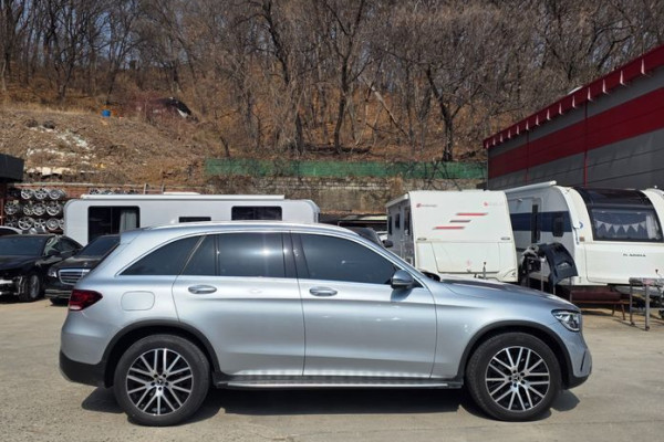 2022 Mercedes-Benz GLC с пробегом 62 328 км