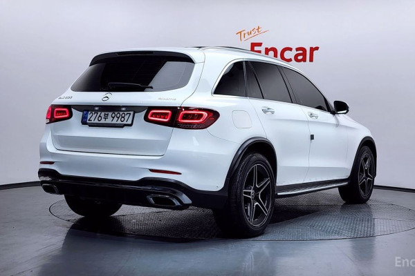 2022 Mercedes-Benz GLC с пробегом 80 949 км