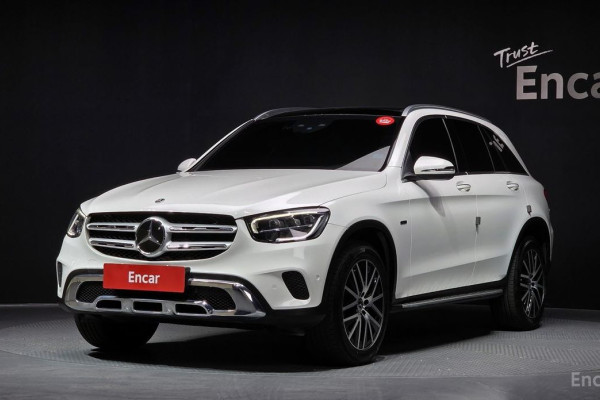 2021 Mercedes-Benz GLC с пробегом 72 854 км