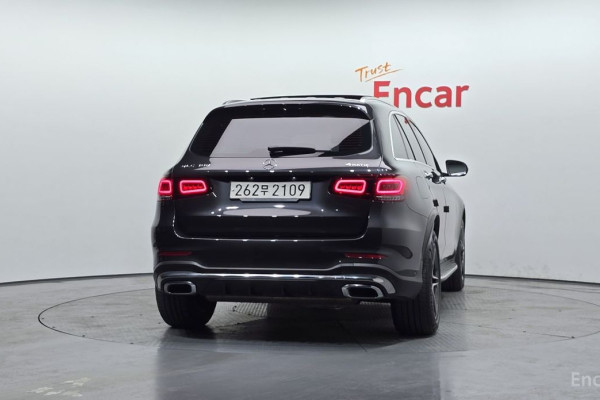 2022 Mercedes-Benz GLC с пробегом 103 424 км