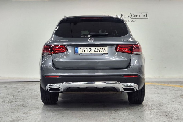 2021 Mercedes-Benz GLC с пробегом 116 841 км