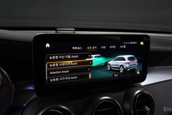 2022 Mercedes-Benz GLC с пробегом 67 082 км