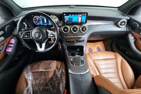 2022 Mercedes-Benz GLC с пробегом 80 949 км