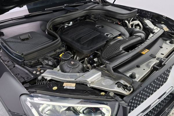 2022 Mercedes-Benz GLC с пробегом 103 424 км