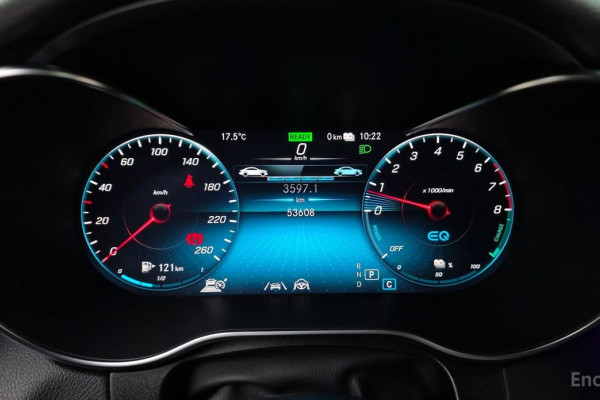 2021 Mercedes-Benz GLC с пробегом 53 608 км