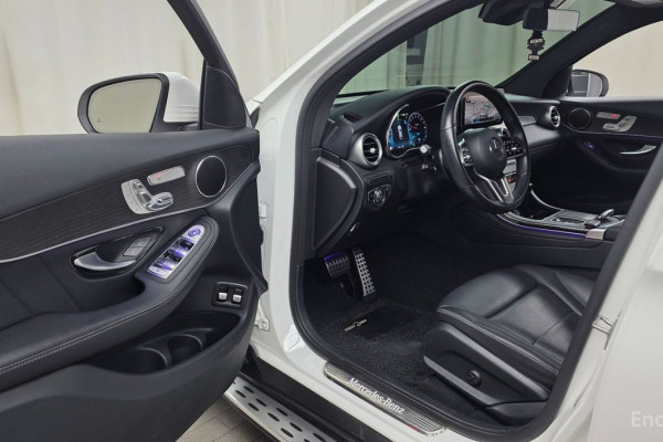 2021 Mercedes-Benz GLC с пробегом 53 608 км
