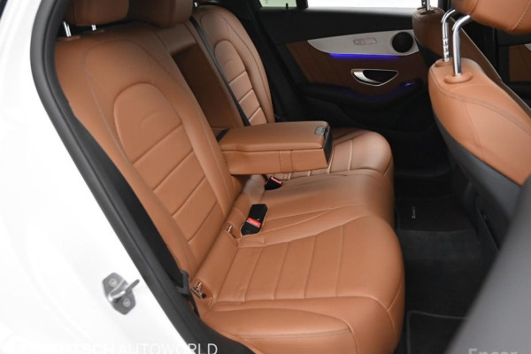 2021 Mercedes-Benz GLC с пробегом 60 875 км