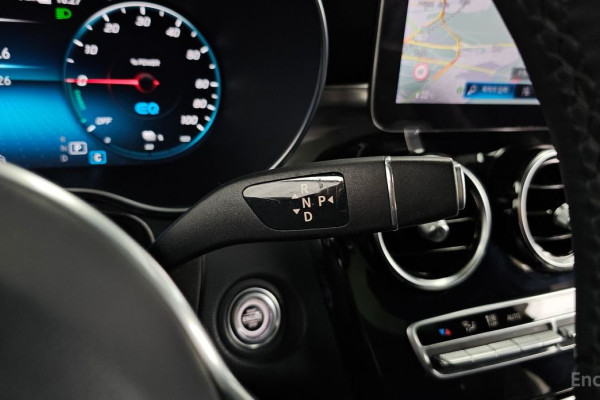 2021 Mercedes-Benz GLC с пробегом 109 226 км