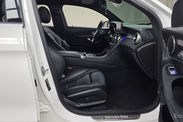 2021 Mercedes-Benz GLC с пробегом 53 608 км